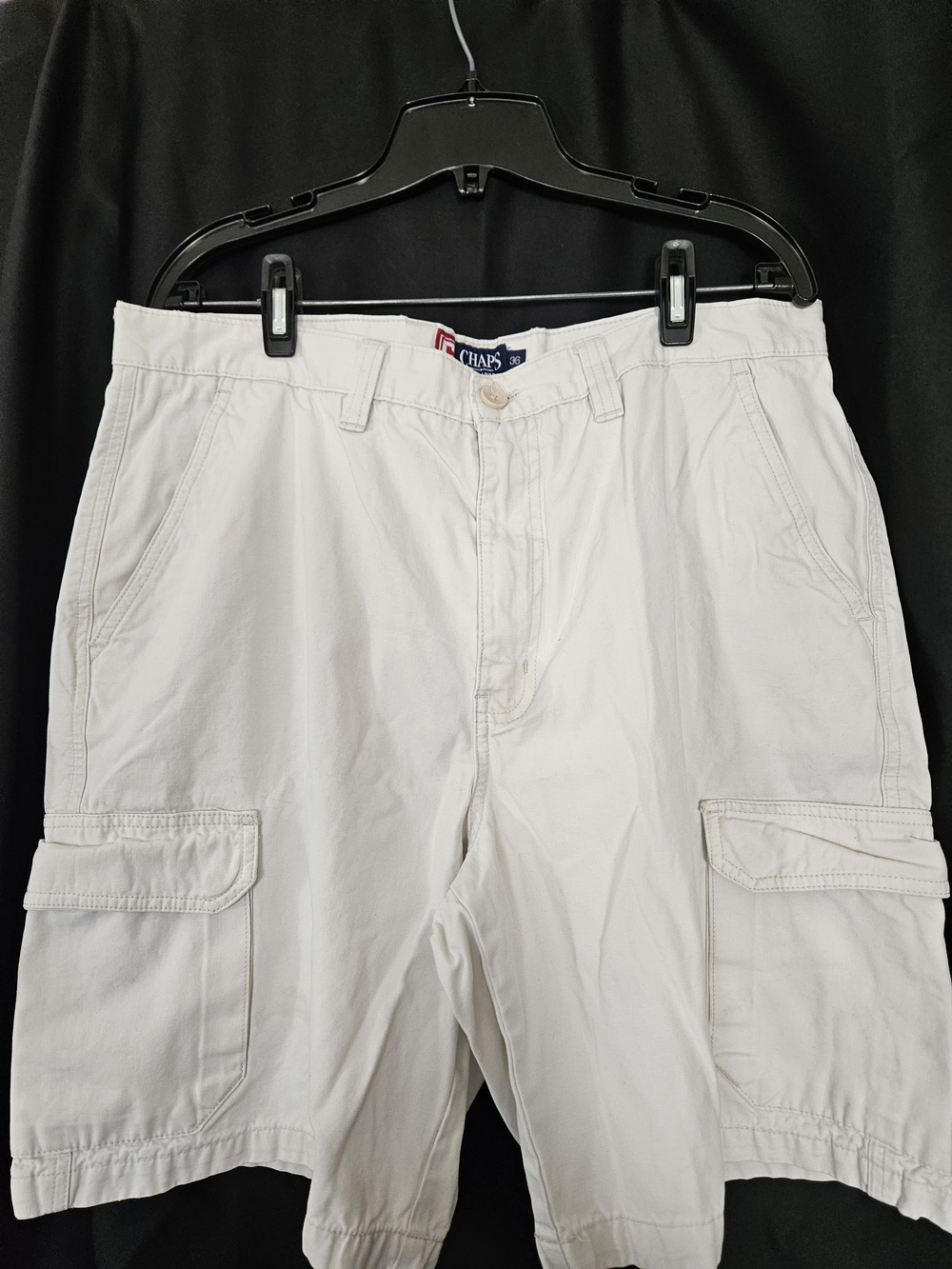 Chaps Men’s Light Tan Cargo Shorts